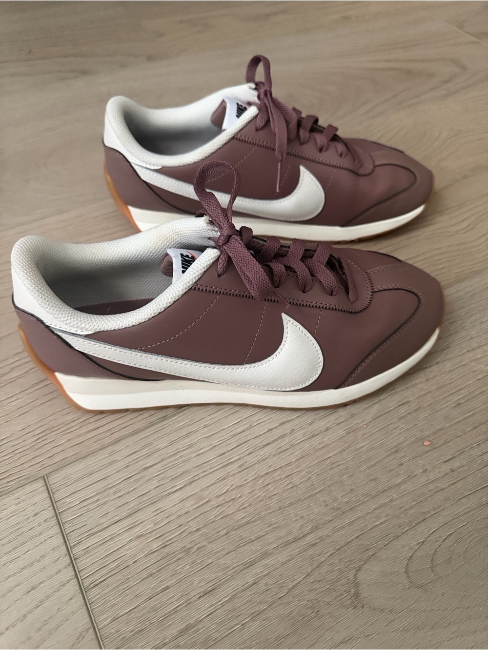 Nike Women’s Retro Runner Sneakers - Maroon/White